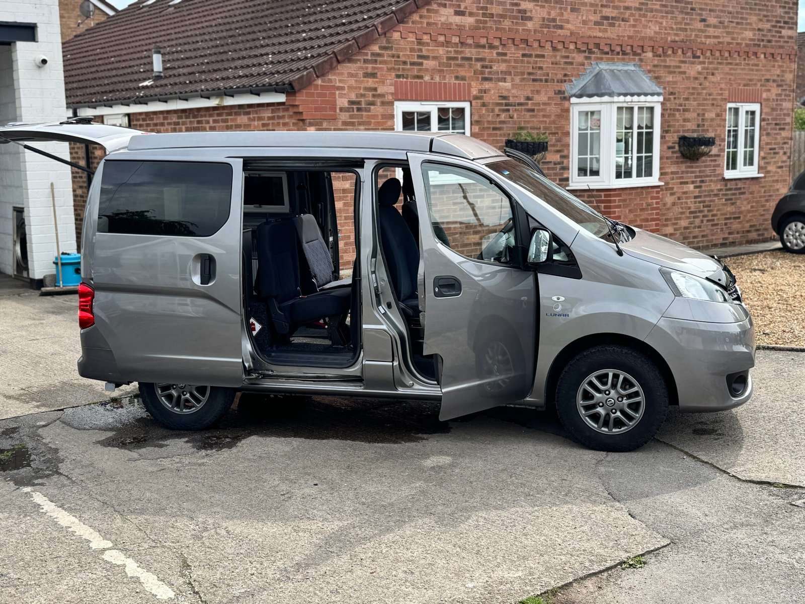Lunar Cavanar / Nissan NV200 4 Berth Micro Campervan - Amazing Example - Image 2