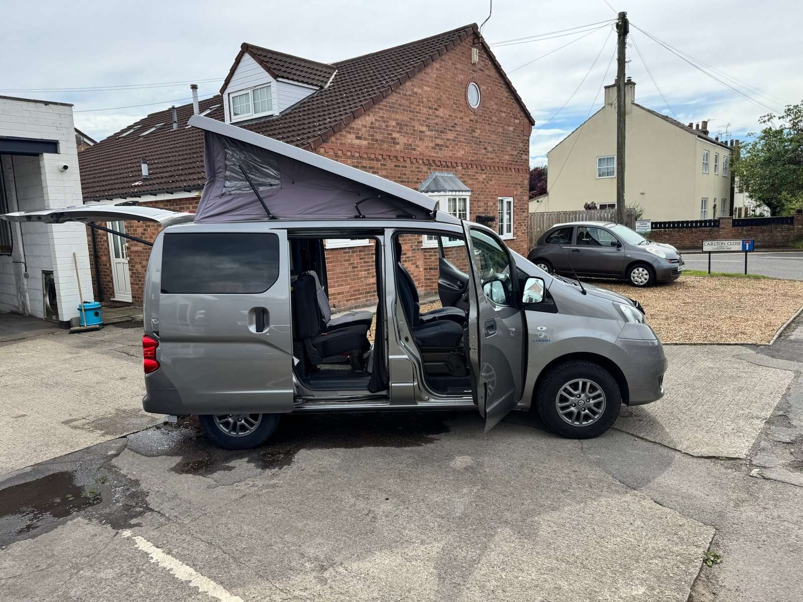 Lunar Cavanar / Nissan NV200 4 Berth Micro Campervan - Amazing Example - Image 11