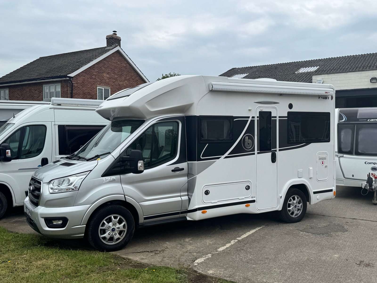 2023 73 Benimar Tessoro T481 / 4 Berth Compact Lowline Motorhome