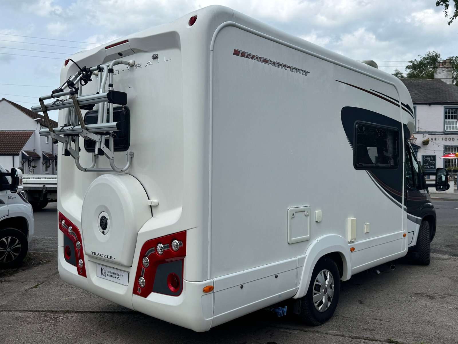 2015 Autotrail Tracker eks / 2 Berth Motorhome - Image 5