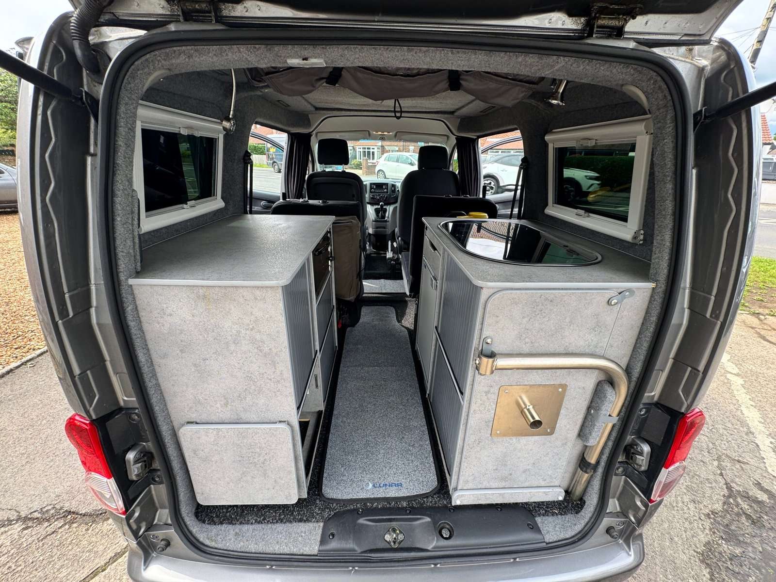 Lunar Cavanar / Nissan NV200 4 Berth Micro Campervan - Amazing Example - Image 18