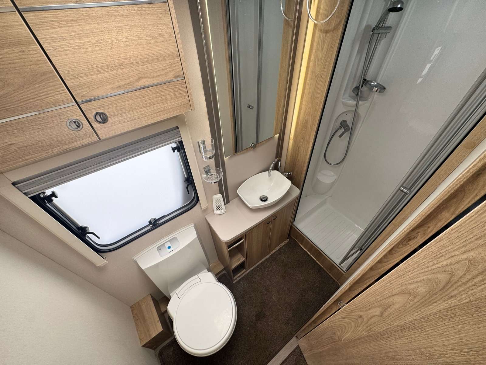 2018 Elddis Supreme 460 /2 - Image 14