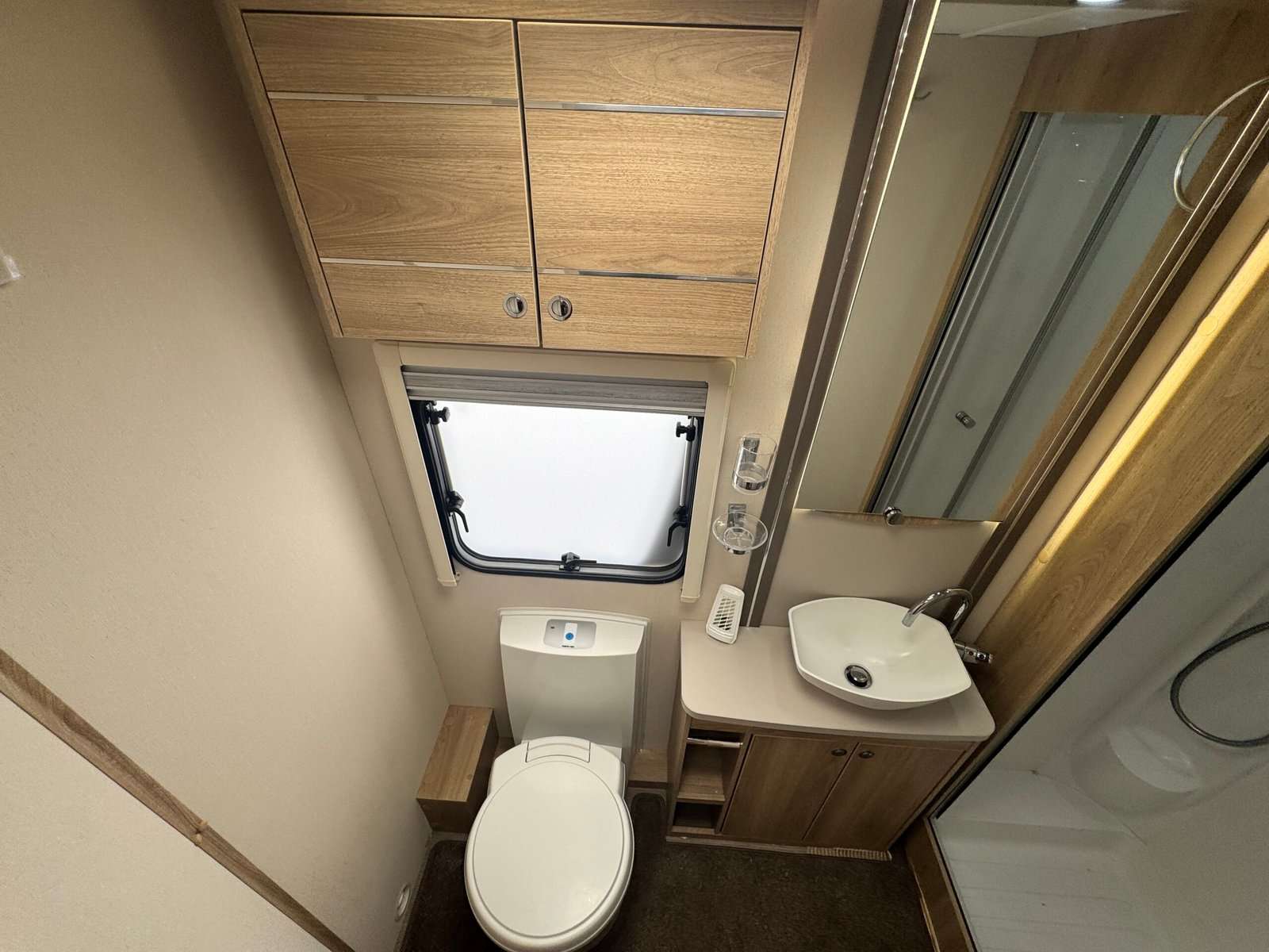 2018 Elddis Supreme 460 /2 - Image 7