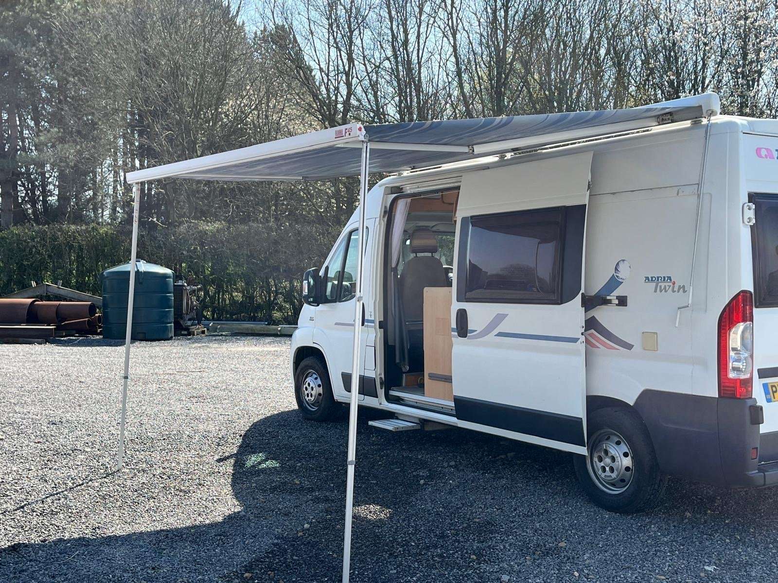 2007 Adria Twin / 2 Berth Motorhome - 19000 Miles !!! - Image 7